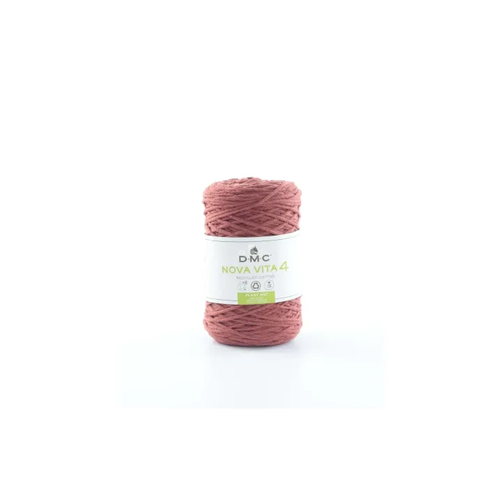 DMC Laine Nova Vita Cordon Macrame 2 mm 250 g Rouge vif