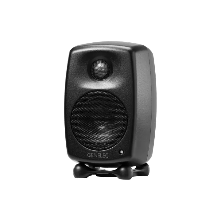 Genelec Enceinte d’étagère G One – 25 watts, Noir