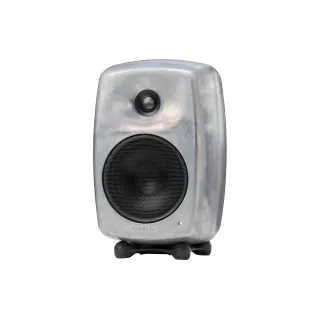 Genelec Enceinte d’étagère G Three – 50 watts, aluminium brut